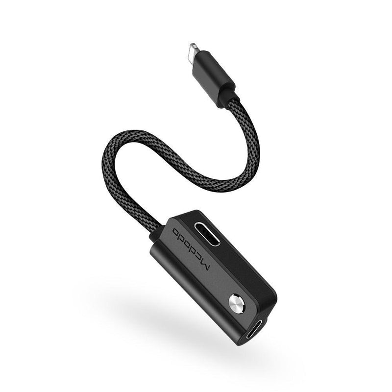 Mcdodo CA-4701 Lightning (Non MFI) till dubbla Lightning adapter för att kunna lyssna på musik och ladda din enhet samtidigit, 10cm kabel